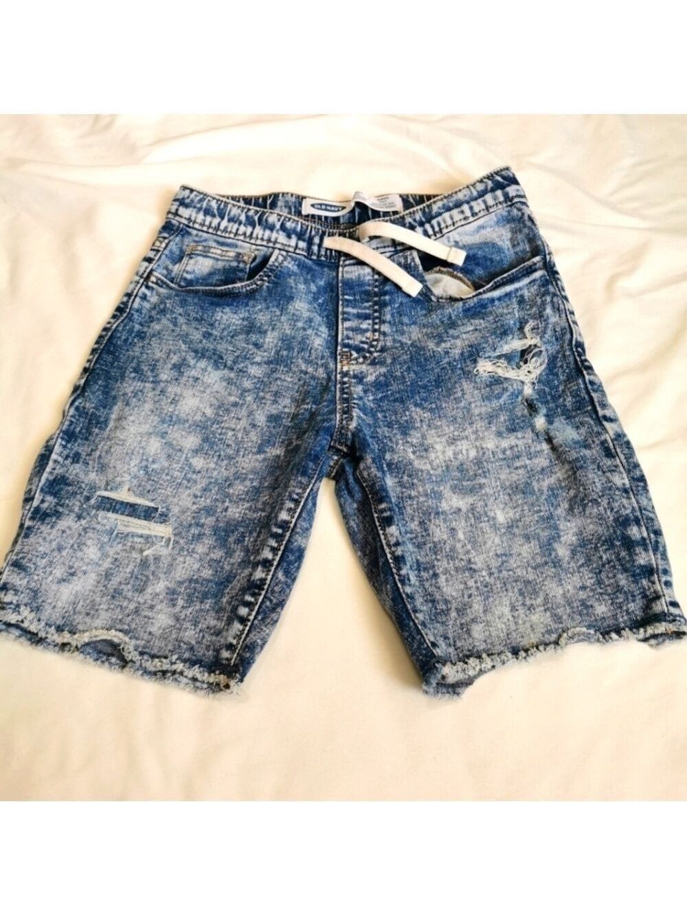 Old Navy Boys Ripped Denim Shorts Size 10-12 yrs old